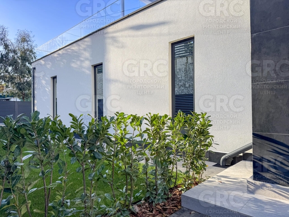 
  Продается дом, 300 м², Сочи
. Фото 2.