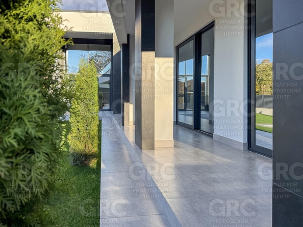 
  Продается дом, 300 м², Сочи
. Фото 42.