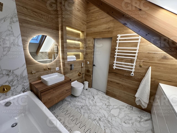 
  Продается дом, 300 м², Сочи
. Фото 12.