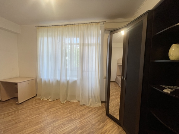 
  Продается 2-комн. квартира, 61 м², Ильинский пер, д. 18
. Фото 10.