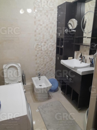 
  Продается 2-комн. квартира, 56 м², Камо ул, д. 86
. Фото 6.