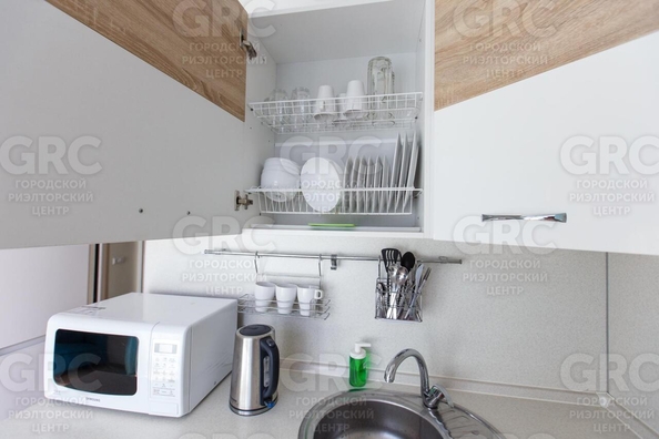 
  Продается 1-комн. квартира, 35 м², Полтавская ул
. Фото 6.