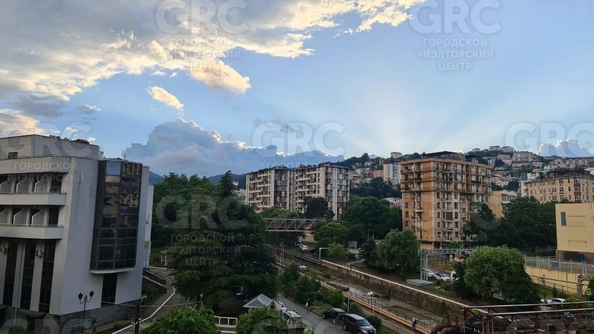 
  Продается 1-комн. квартира, 35 м², Полтавская ул
. Фото 12.