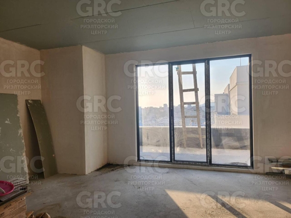 
  Продается 2-комн. квартира, 133 м², Туапсинская ул, д. 19
. Фото 6.