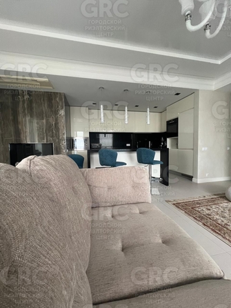 
  Продается 4-комн. квартира, 110 м², Альпийская ул, д. 27
. Фото 19.