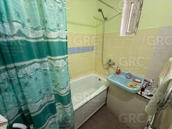 
  Продается 2-комн. квартира, 56.5 м², Молокова ул, д. 24
. Фото 6.