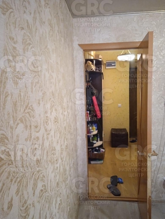 
  Продается 2-комн. квартира, 36 м², Глазунова ул, д. 18
. Фото 10.