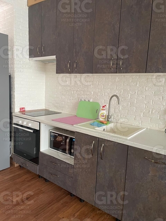 
  Продается апартамент, 38.9 м², Вишневая ул, д. 36/1
. Фото 4.