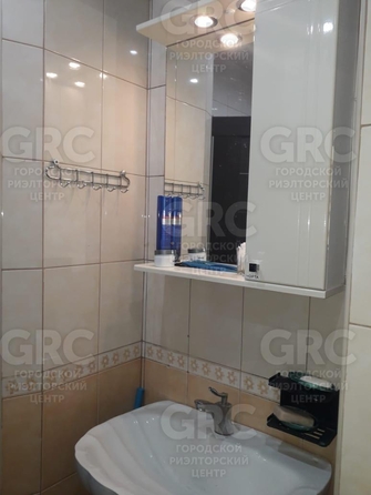 
  Продается 1-комн. квартира, 26 м², Батумское шоссе ул, д. 63
. Фото 4.