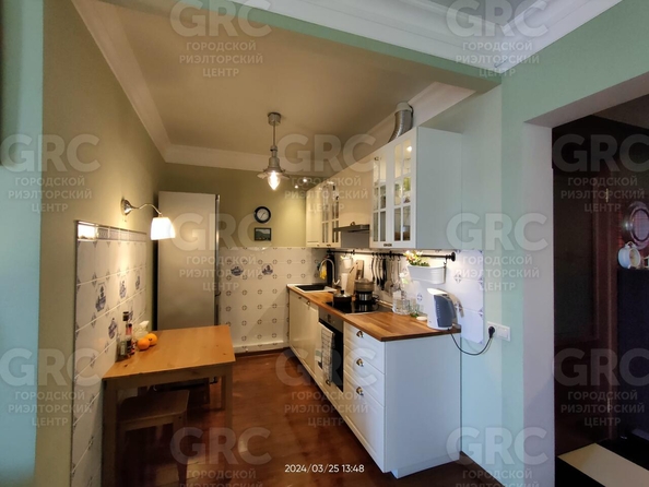 
  Продается 1-комн. квартира, 52 м², Цюрупы ул, д. 32
. Фото 3.