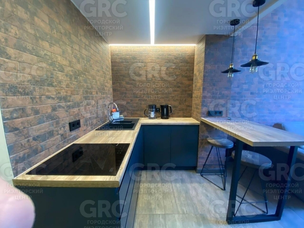 
  Продается 1-комн. квартира, 28 м², Виноградная ул, д. 207
. Фото 8.