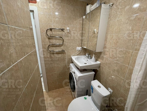 
  Продается 1-комн. квартира, 18 м², Бытха ул, д. 45
. Фото 17.