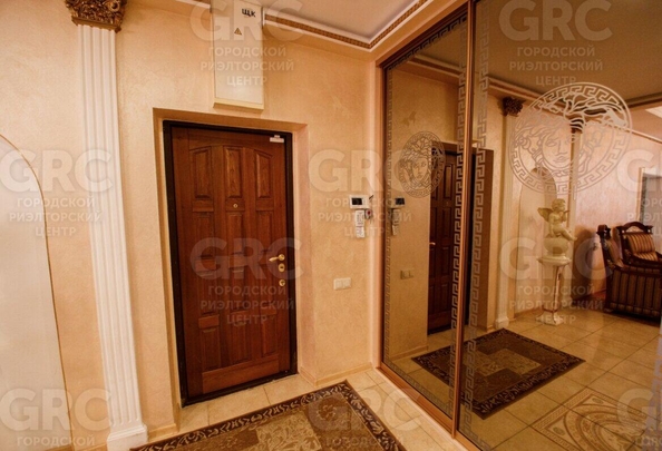 
  Продается 4-комн. квартира, 185 м², Виноградная ул, д. 53/15
. Фото 4.