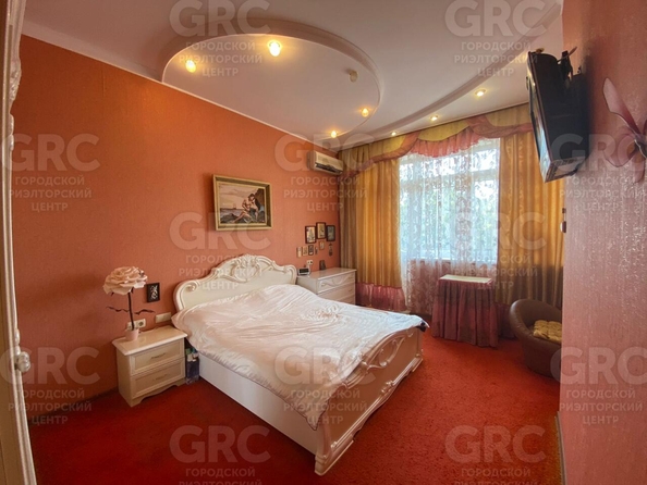 
  Продается 2-комн. квартира, 87 м², Бытха ул, д. 41
. Фото 10.