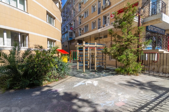 
  Продается 3-комн. квартира, 146 м², Демократическая ул, д. 43
. Фото 4.