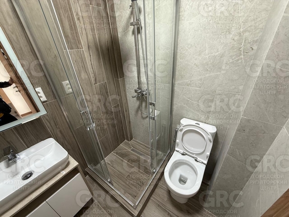 
  Продается дом, 300 м², Сочи
. Фото 18.