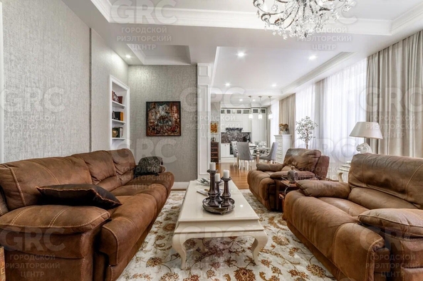 
  Продается 4-комн. квартира, 110 м², Советская ул, д. 7
. Фото 52.