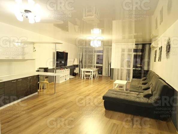 
  Продается 3-комн. квартира, 115.8 м², Горького ул, д. 87
. Фото 9.