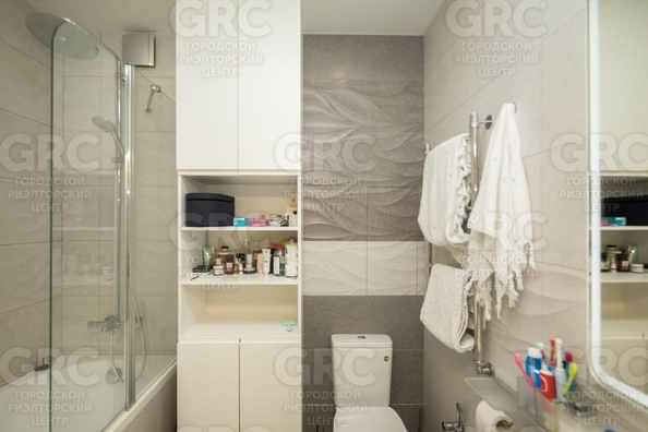 
  Продается 3-комн. квартира, 100 м², Горького ул, д. 87
. Фото 17.