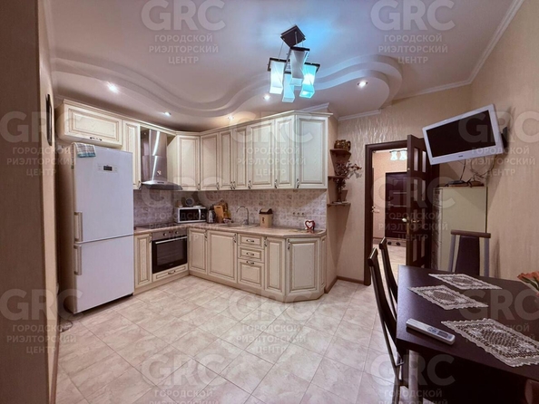 
  Продается 1-комн. квартира, 55 м², Юных Ленинцев ул, д. 10
. Фото 14.
