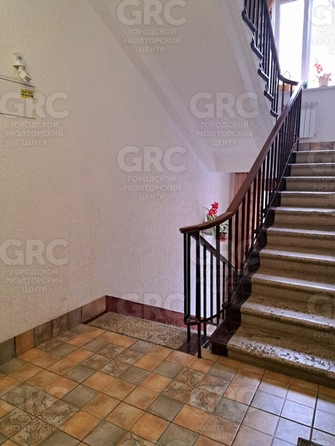 
  Продается 4-комн. квартира, 78.2 м², Безымянный пер, д. 7
. Фото 6.