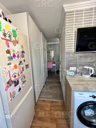 
  Продается 2-комн. квартира, 40 м², Крымская ул, д. 26
. Фото 5.