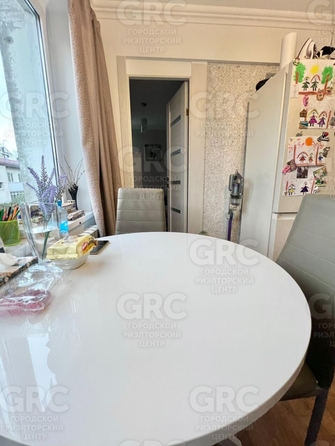 
  Продается 2-комн. квартира, 40 м², Крымская ул, д. 26
. Фото 7.