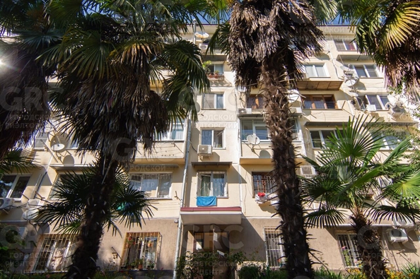 
  Продается 3-комн. квартира, 46 м², Есауленко ул, д. 11
. Фото 1.