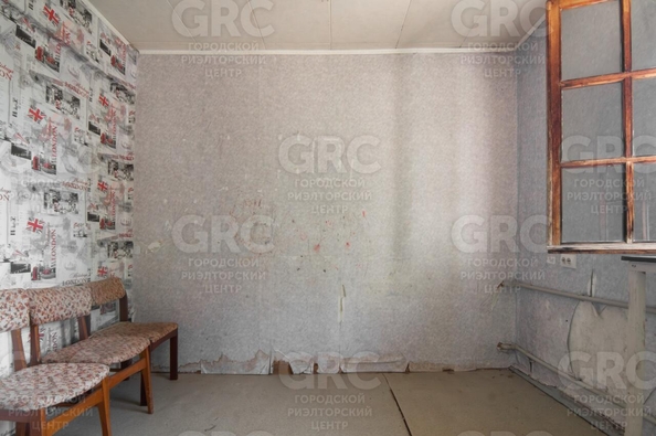 
  Продается 3-комн. квартира, 46 м², Есауленко ул, д. 11
. Фото 9.