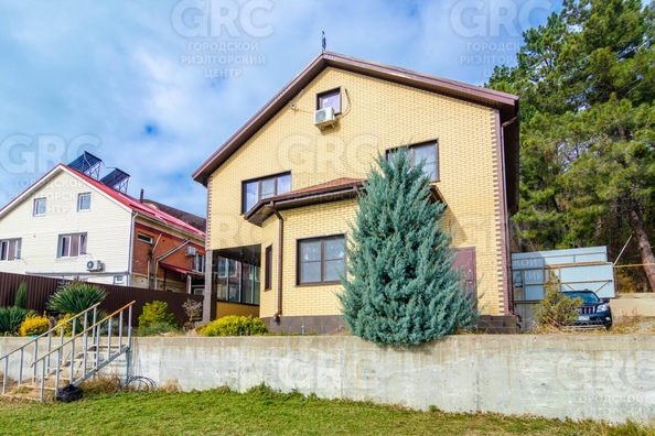
  Продается дом, 250 м², Сочи
. Фото 3.