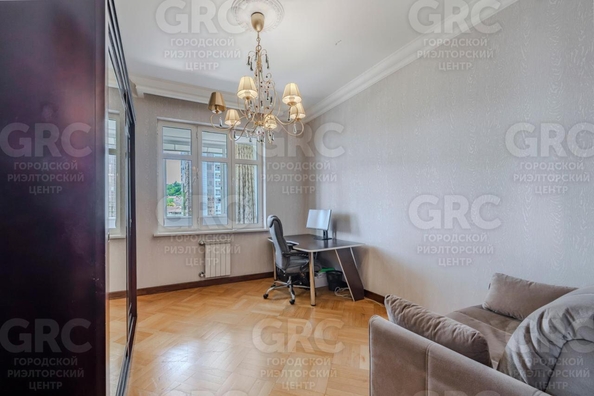 
  Продается 4-комн. квартира, 182 м², Войкова ул, д. 35
. Фото 19.