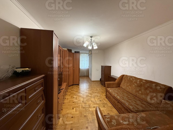 
  Продается 2-комн. квартира, 48.6 м², Нагорная ул, д. 27
. Фото 4.