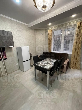 
  Продается 1-комн. квартира, 32 м², Виноградная ул
. Фото 1.