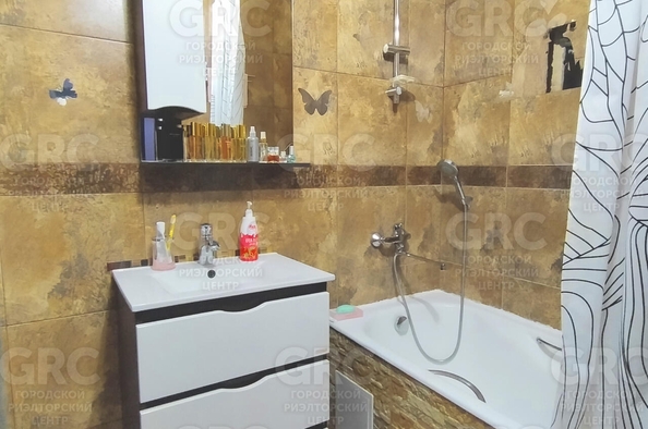 
  Продается 1-комн. квартира, 35 м², Вишневая ул, д. 10/5
. Фото 6.