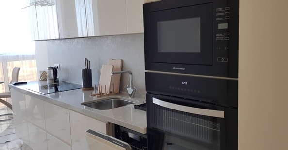 
  Продается 2-комн. квартира, 102 м², Кирова ул, д. 84
. Фото 11.