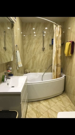 
  Продается 4-комн. квартира, 130 м², Кати Соловьяновой ул, д. 199
. Фото 4.