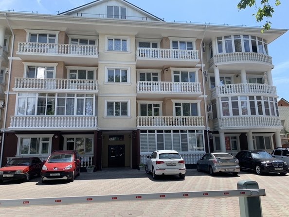 
  Продается 2-комн. квартира, 84 м², Крымская ул, д. 38
. Фото 10.
