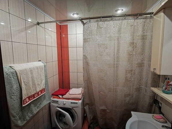 
  Продается 4-комн. квартира, 80 м², Тургенева ул, д. 250
. Фото 2.