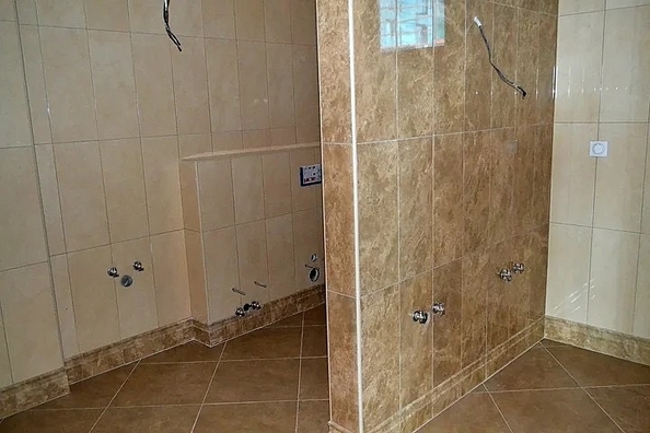 
  Продается 2-комн. квартира, 152 м², Революции пр-кт, д. 3
. Фото 8.