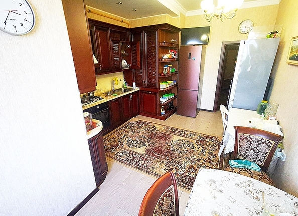 
  Продается 2-комн. квартира, 97 м², Шевченко ул, д. 73Б
. Фото 4.