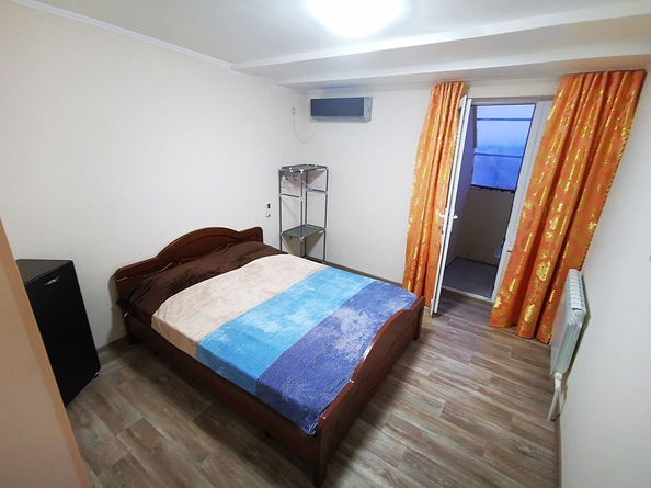 
  Продается 3-комн. квартира, 96 м², Крымская ул, д. 272
. Фото 4.