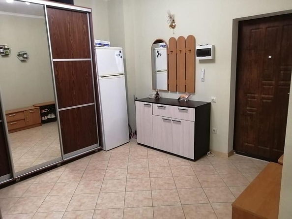 
  Продается 1-комн. квартира, 69 м², Ленина ул, д. 195
. Фото 2.