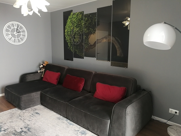 
  Продается 3-комн. квартира, 90 м², Владимирская ул, д. 55к3
. Фото 7.