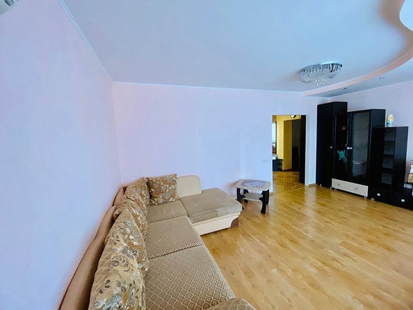 
  Продается 1-комн. квартира, 51 м², Лазурная ул, д. 18
. Фото 6.