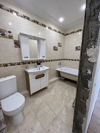 
  Продается 2-комн. квартира, 80 м², Ленинградская ул, д. 41
. Фото 6.