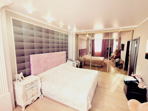 
  Продается 2-комн. квартира, 78 м², Ленина ул, д. 183
. Фото 10.