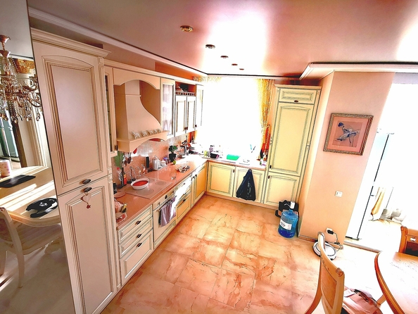 
  Продается 2-комн. квартира, 78 м², Ленина ул, д. 183
. Фото 18.