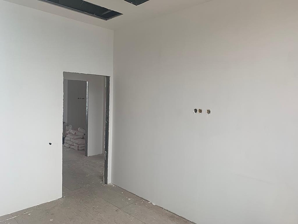 
  Продается 2-комн. квартира, 78 м², Революции пр-кт, д. 3
. Фото 17.