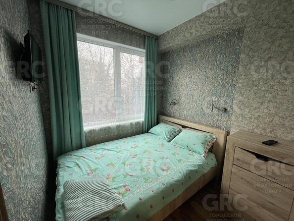 
  Продается 1-комн. квартира, 33.2 м², Полтавская ул, д. 54
. Фото 4.