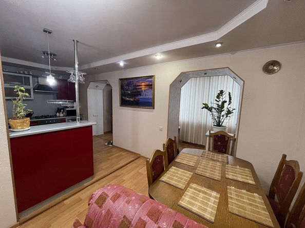 
  Продается 3-комн. квартира, 86 м², Ленина ул, д. 201
. Фото 2.